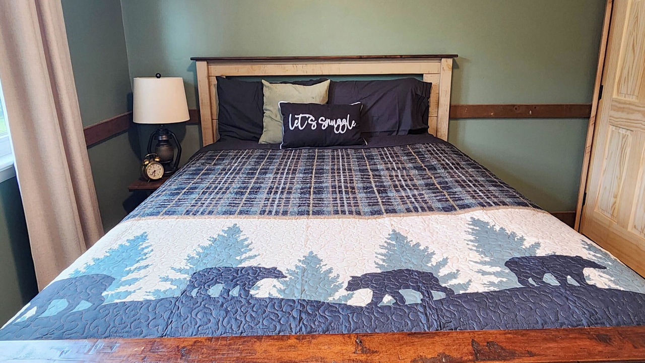 Photo of Bedroom in Penfield