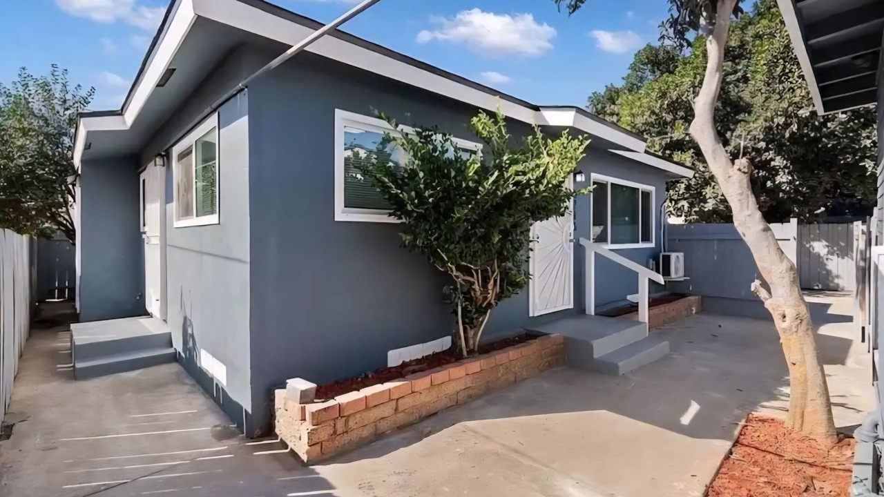 Photo of Outdoor in Mid-City