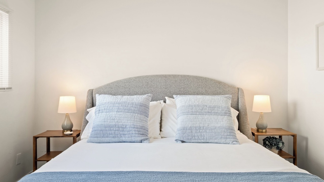 Photo of Bedroom in Mid-City