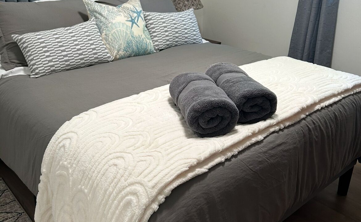 Photo of Bedroom in Clairemont
