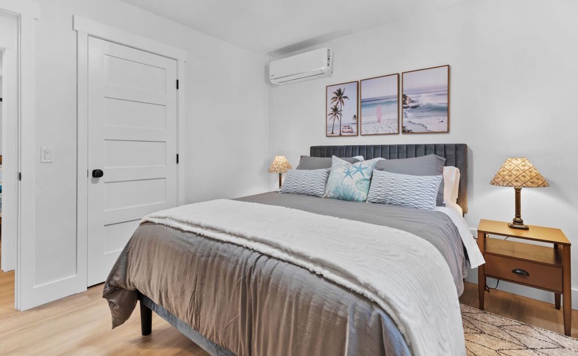 Photo of Bedroom in Clairemont