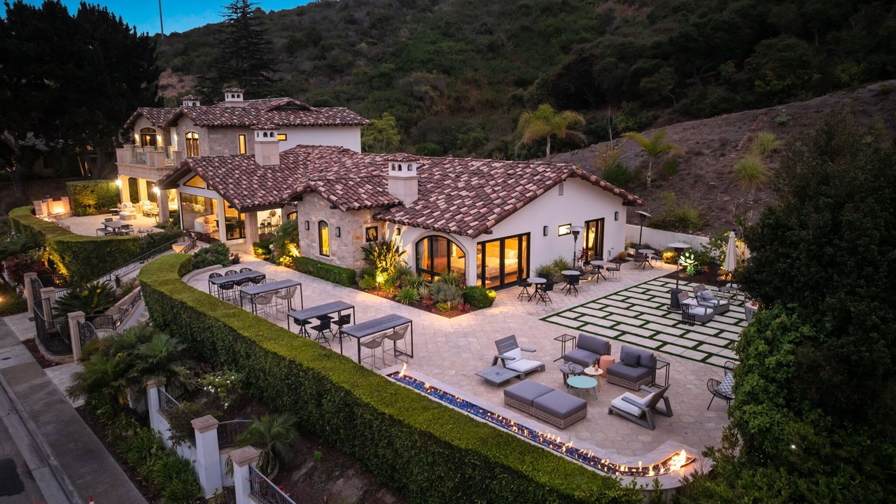 Photo of Outdoor in Hidden Valley