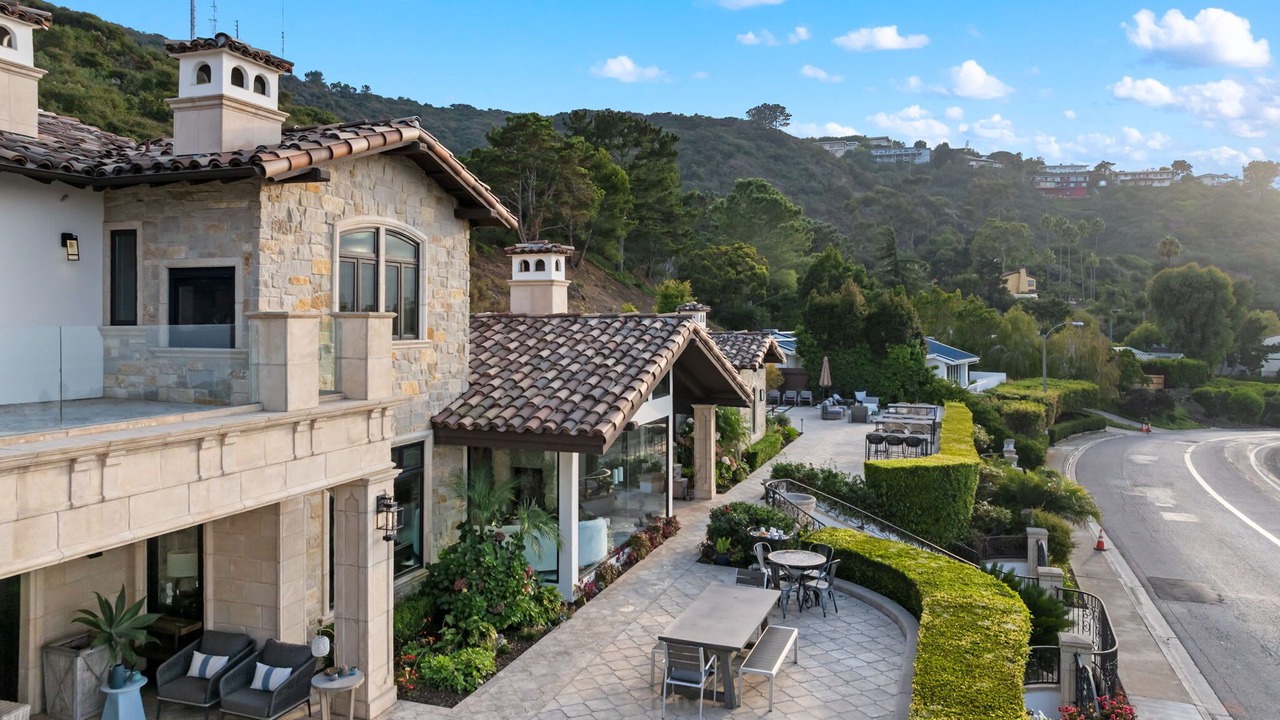 Photo of Outdoor in Hidden Valley