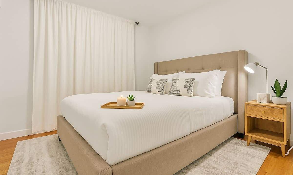 Photo of Bedroom in Serra Mesa