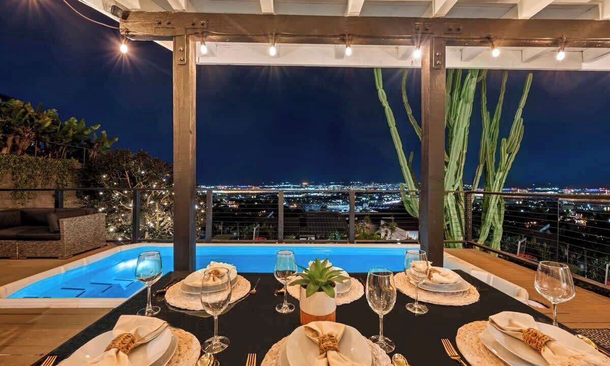 Photo of Patio Balcony in Old Town