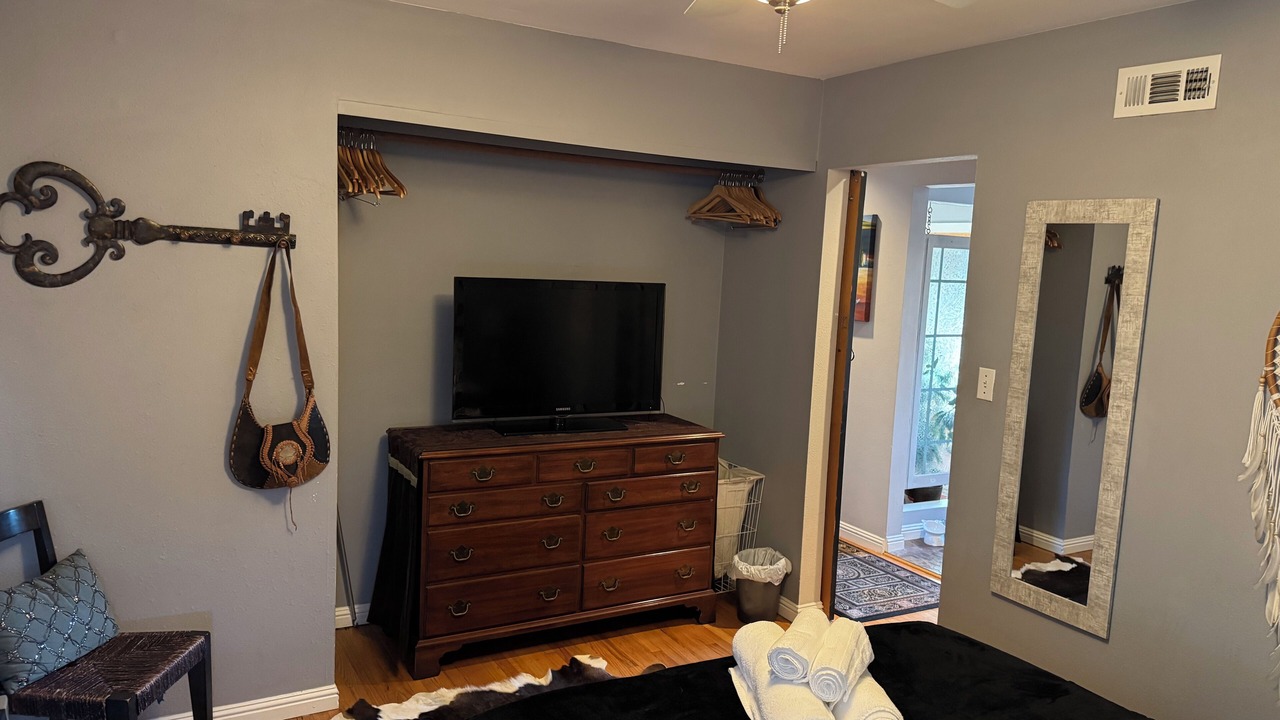 Photo of Bedroom in Clairemont Mesa West