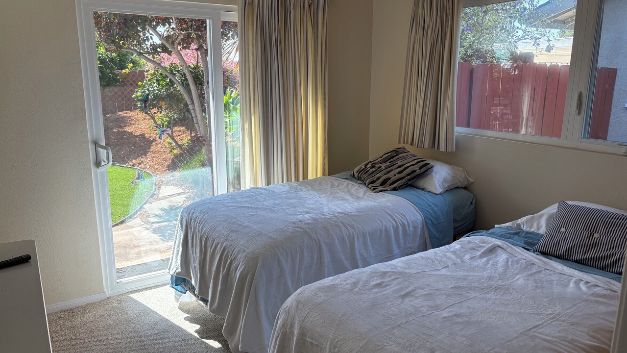 Photo of Bedroom in Clairemont