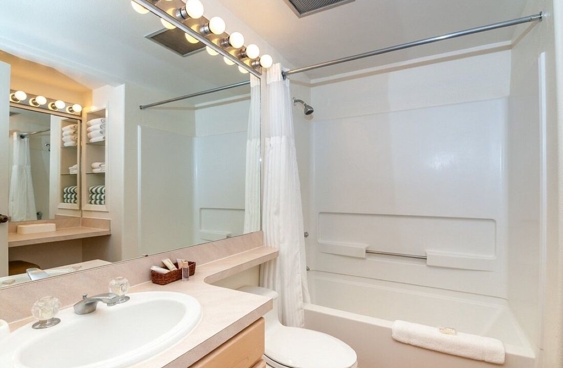 Photo of Bathroom in Hanamaulu