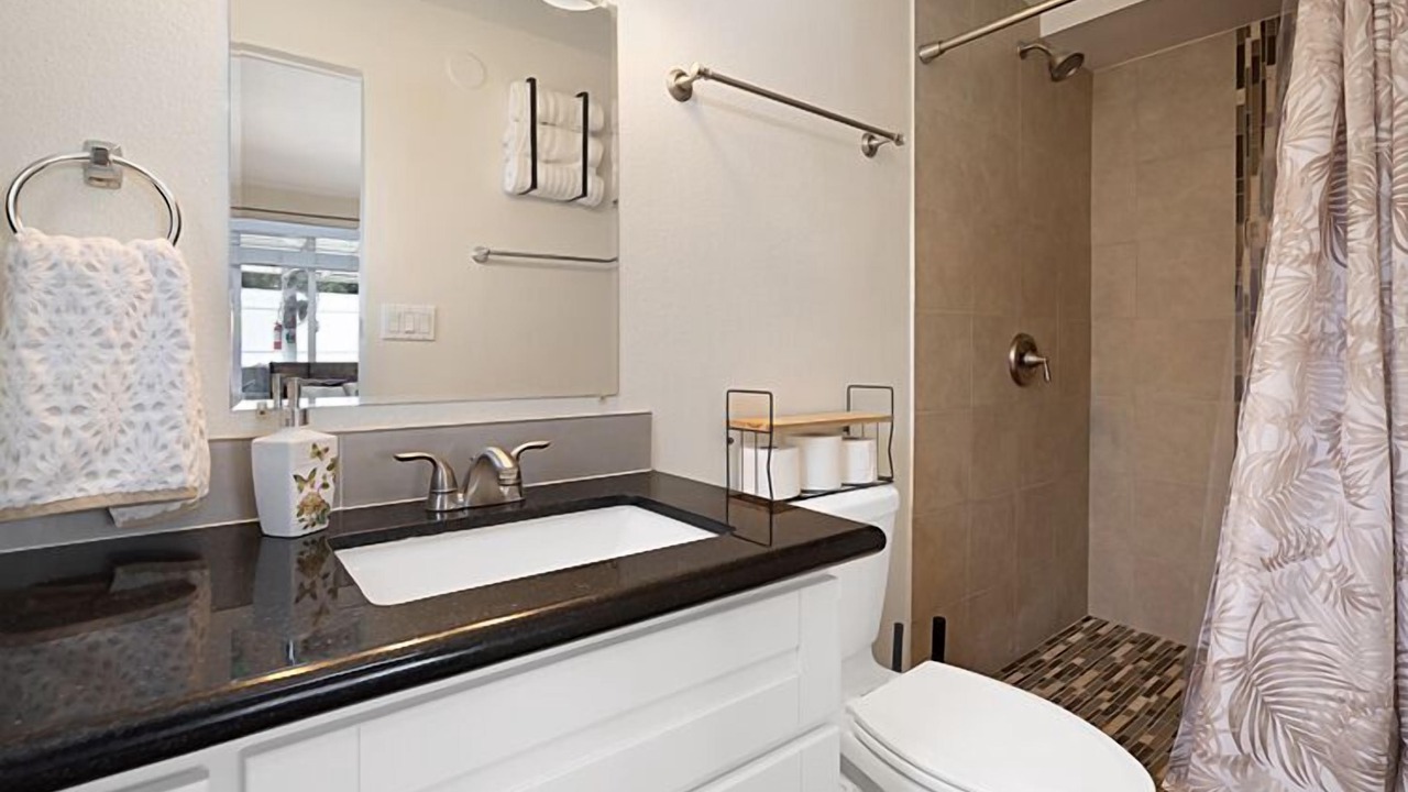 Photo of Bathroom in Serra Mesa