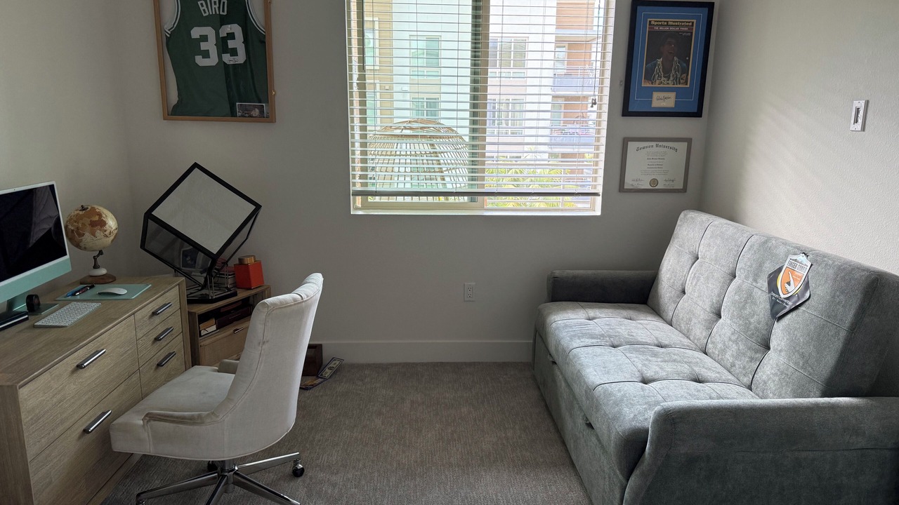 Photo of Livingroom in Serra Mesa