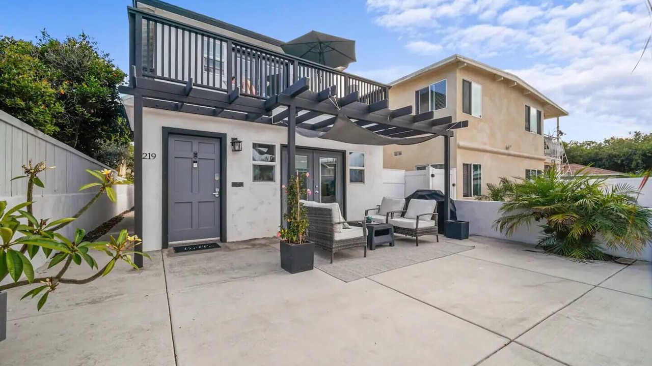 Photo of Patio Balcony in Crown Point