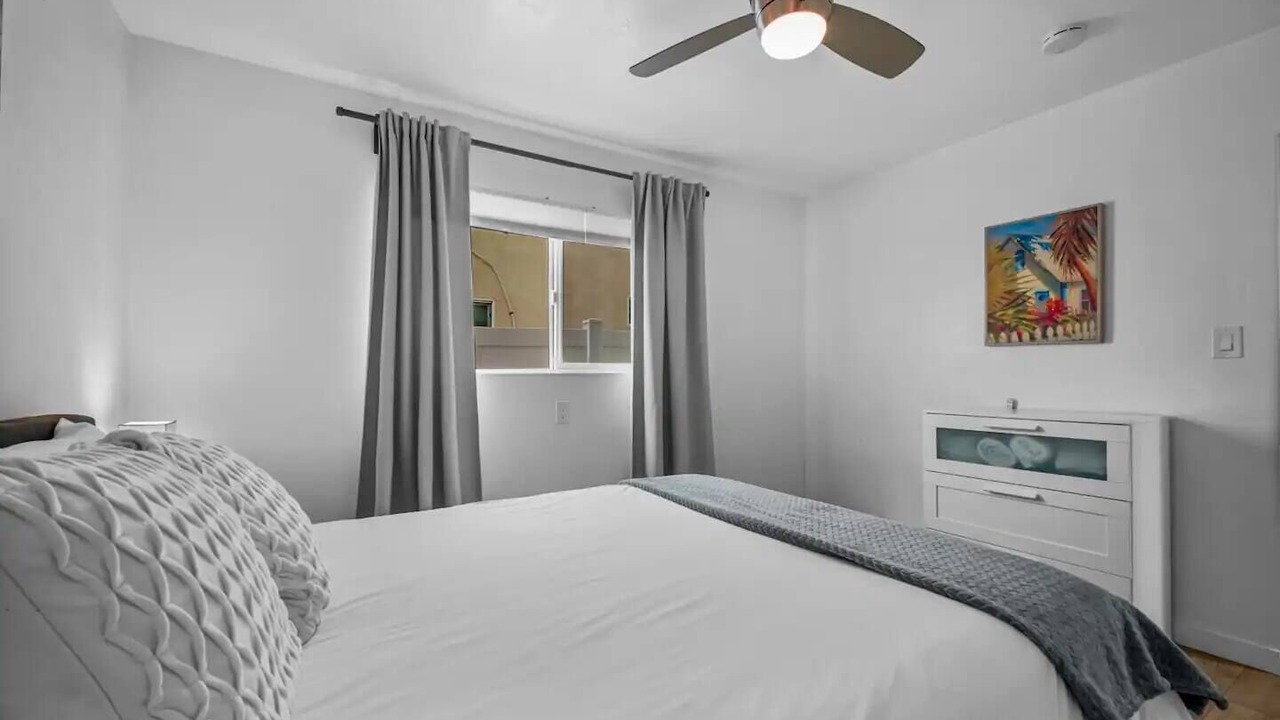 Photo of Bedroom in Crown Point
