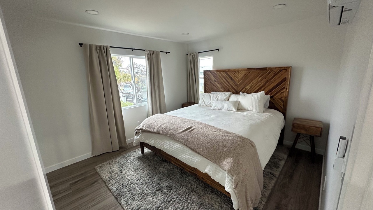 Photo of Bedroom in Clairemont Mesa West
