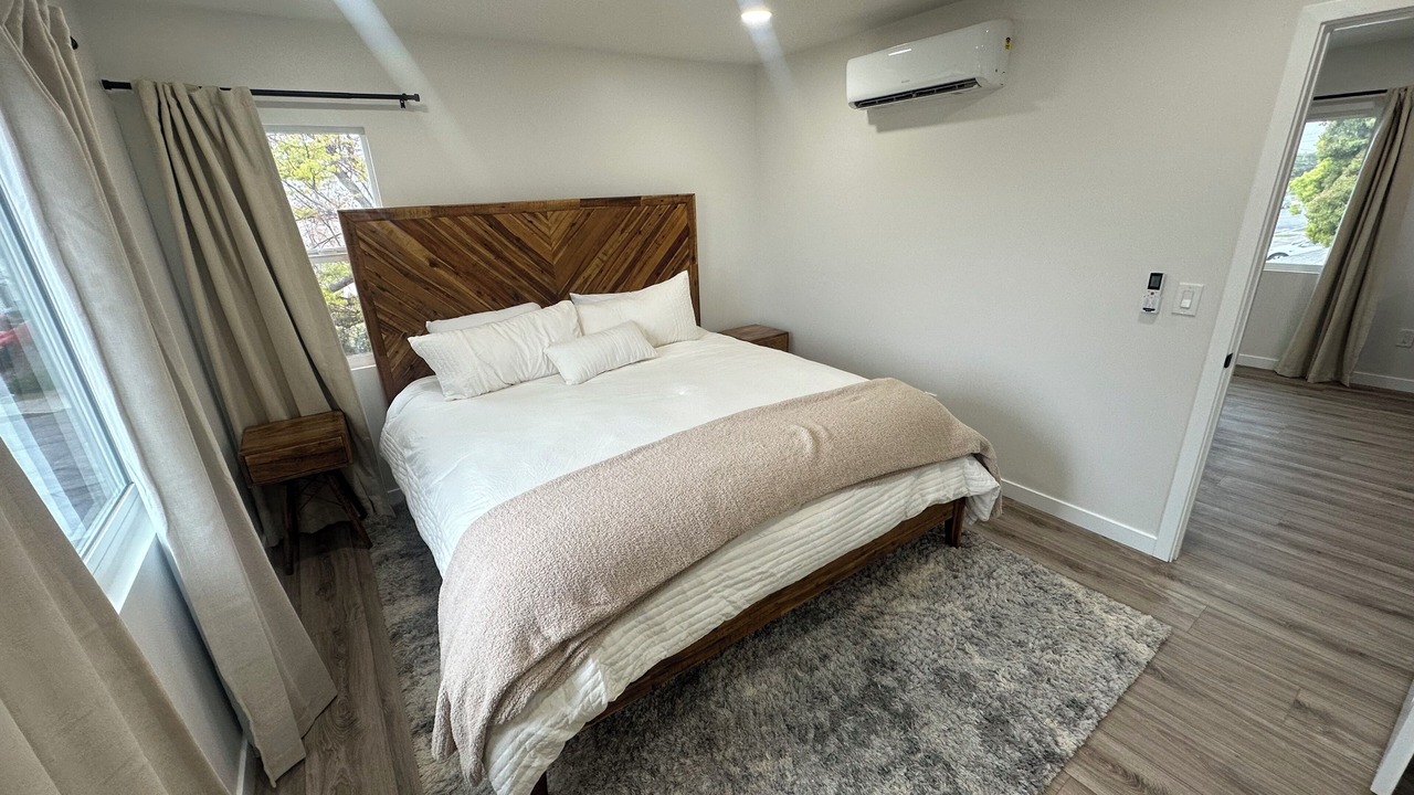 Photo of Bedroom in Clairemont Mesa West