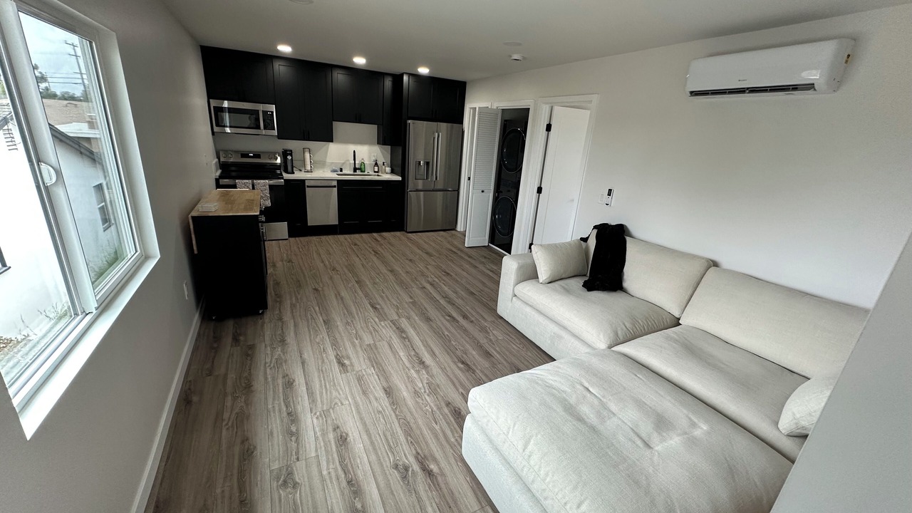 Photo of Livingroom in Clairemont Mesa West