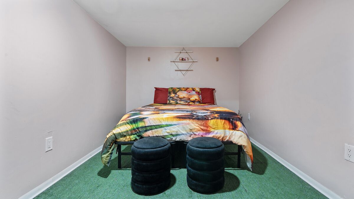 Photo of Bedroom in Homestead
