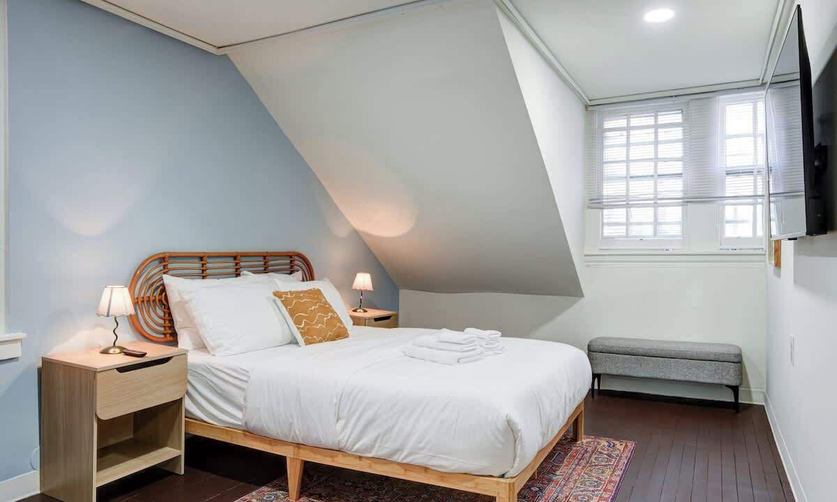 Photo of Bedroom in Midtown Village