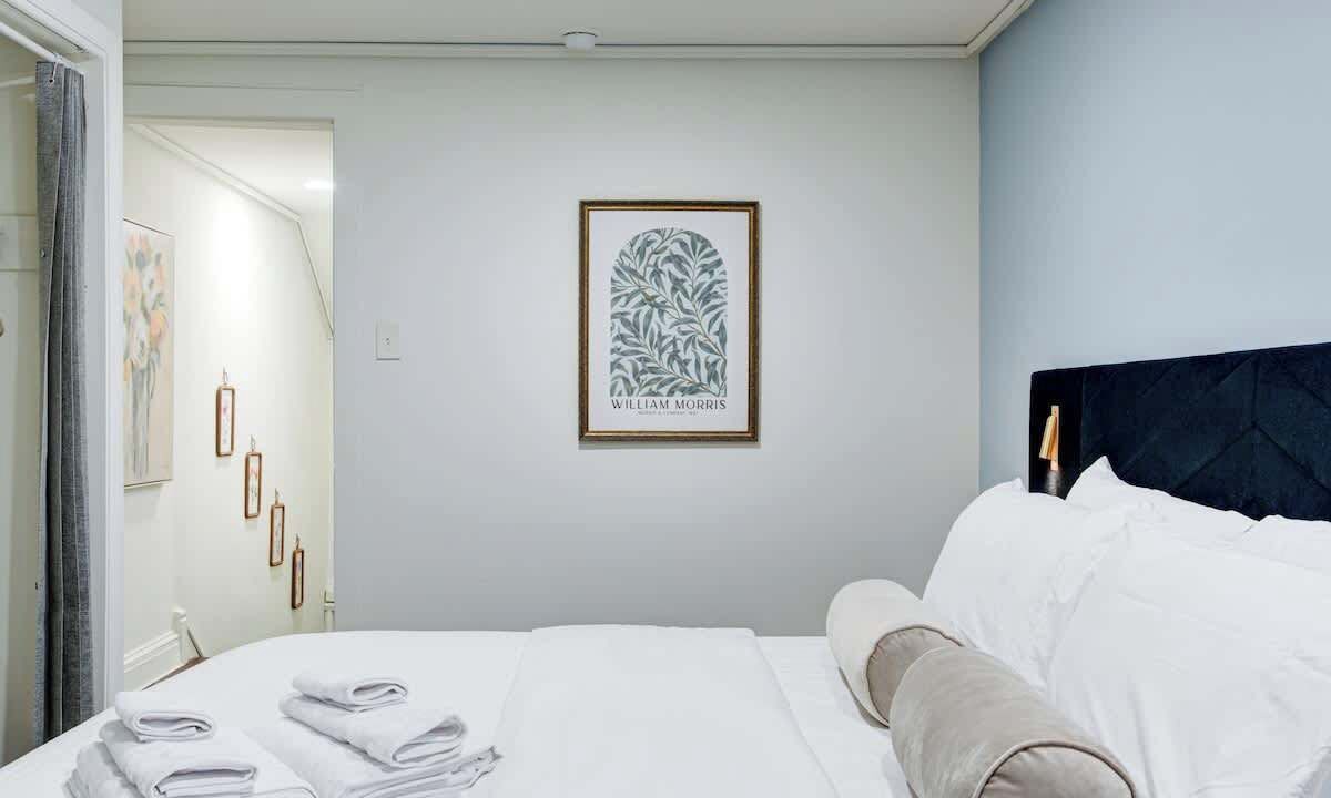 Photo of Bedroom in Midtown Village