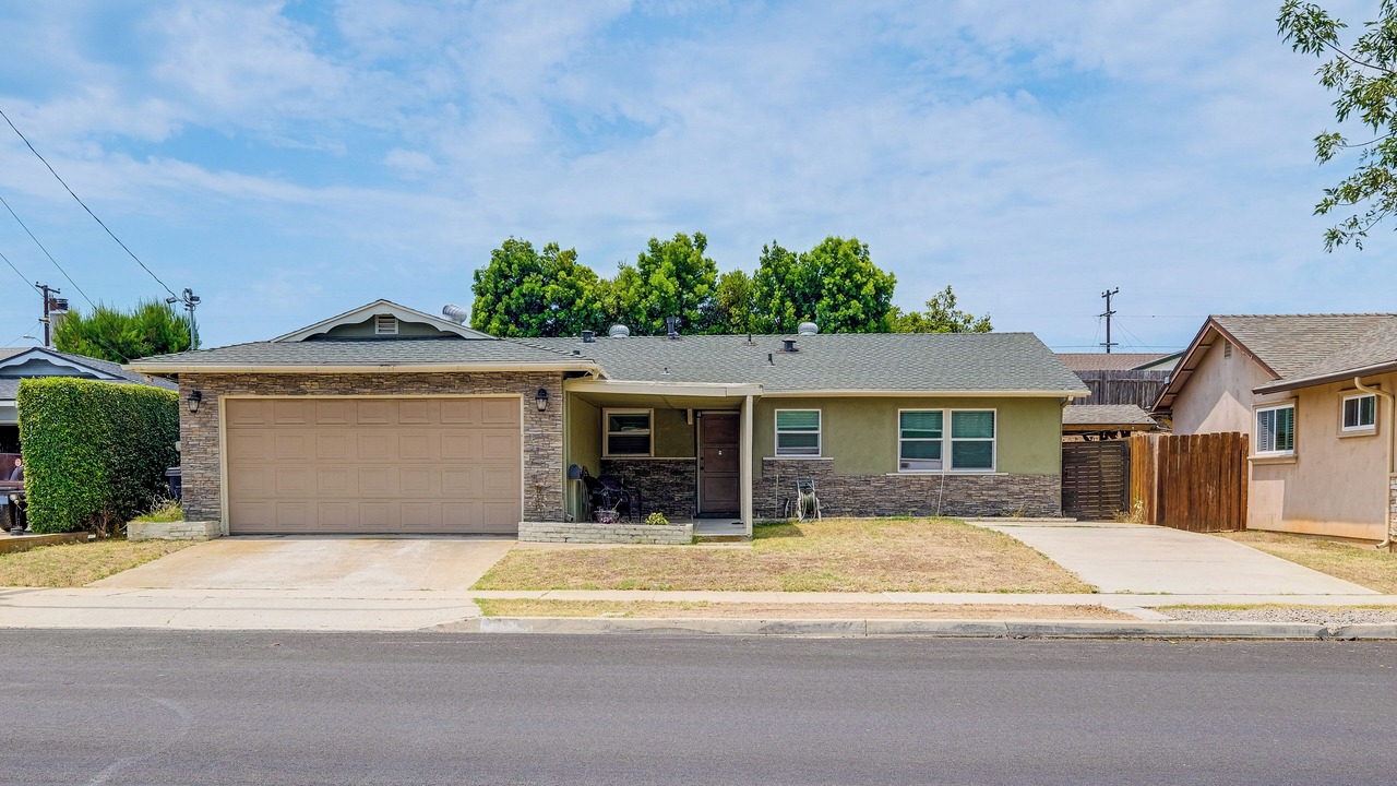 Photo of Outdoor in North Clairemont