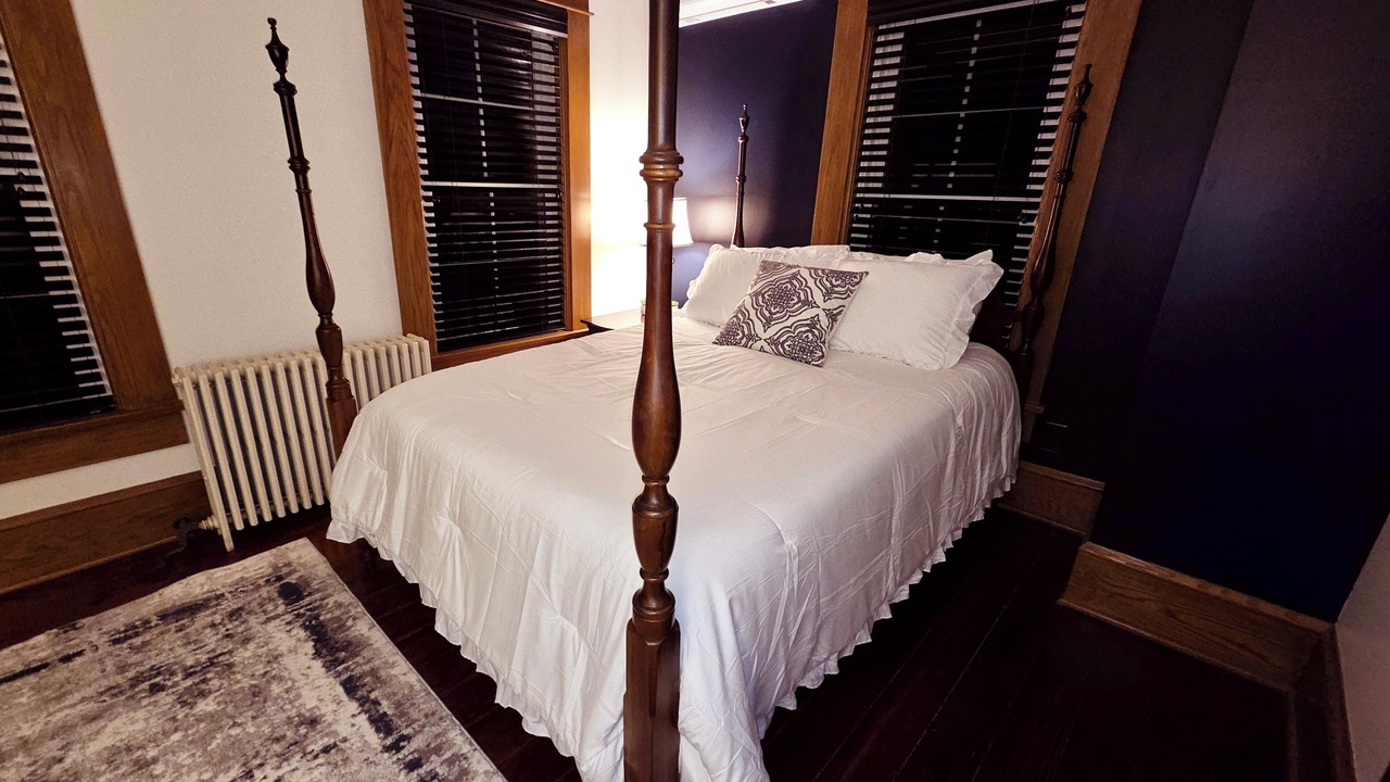 Photo of Bedroom in Lisbon