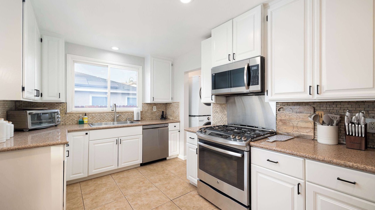 Photo of Kitchen in Allied Gardens