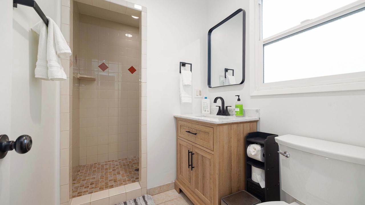 Photo of Bathroom in Allied Gardens