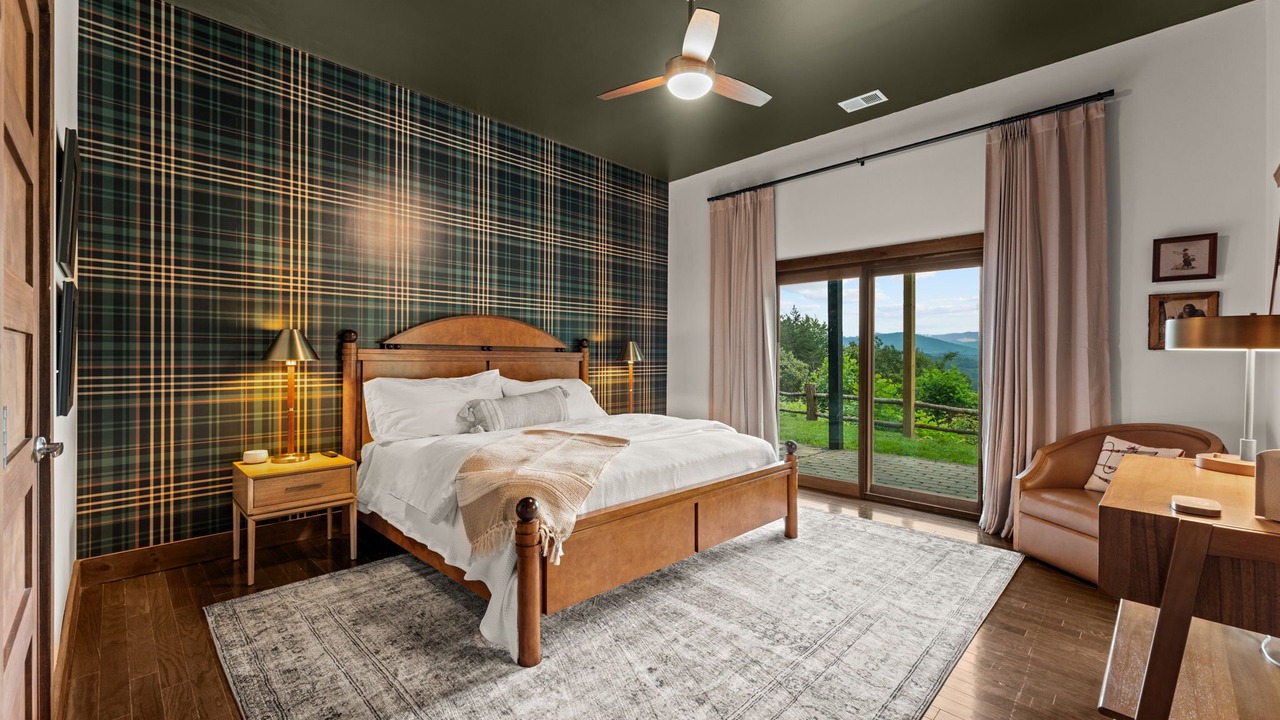 Photo of Bedroom in Bryson City