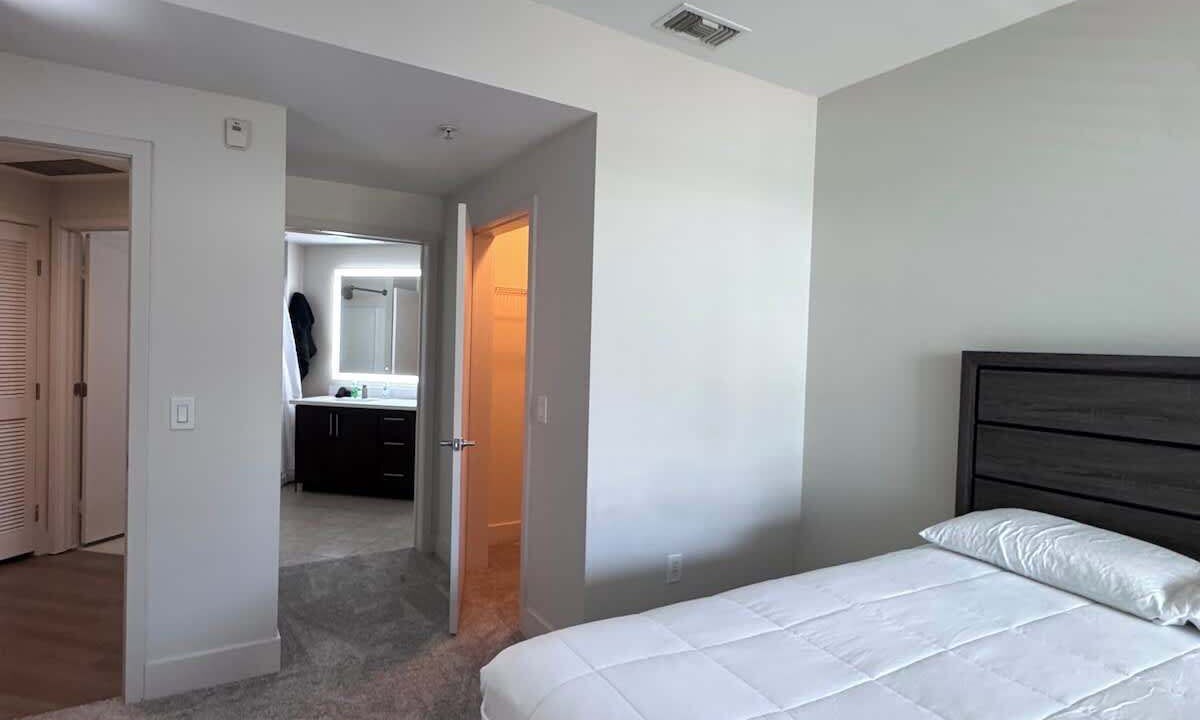 Photo of Bedroom in Kearny Mesa