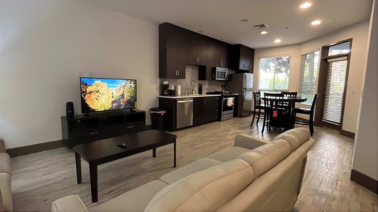Photo of Livingroom in Kearny Mesa