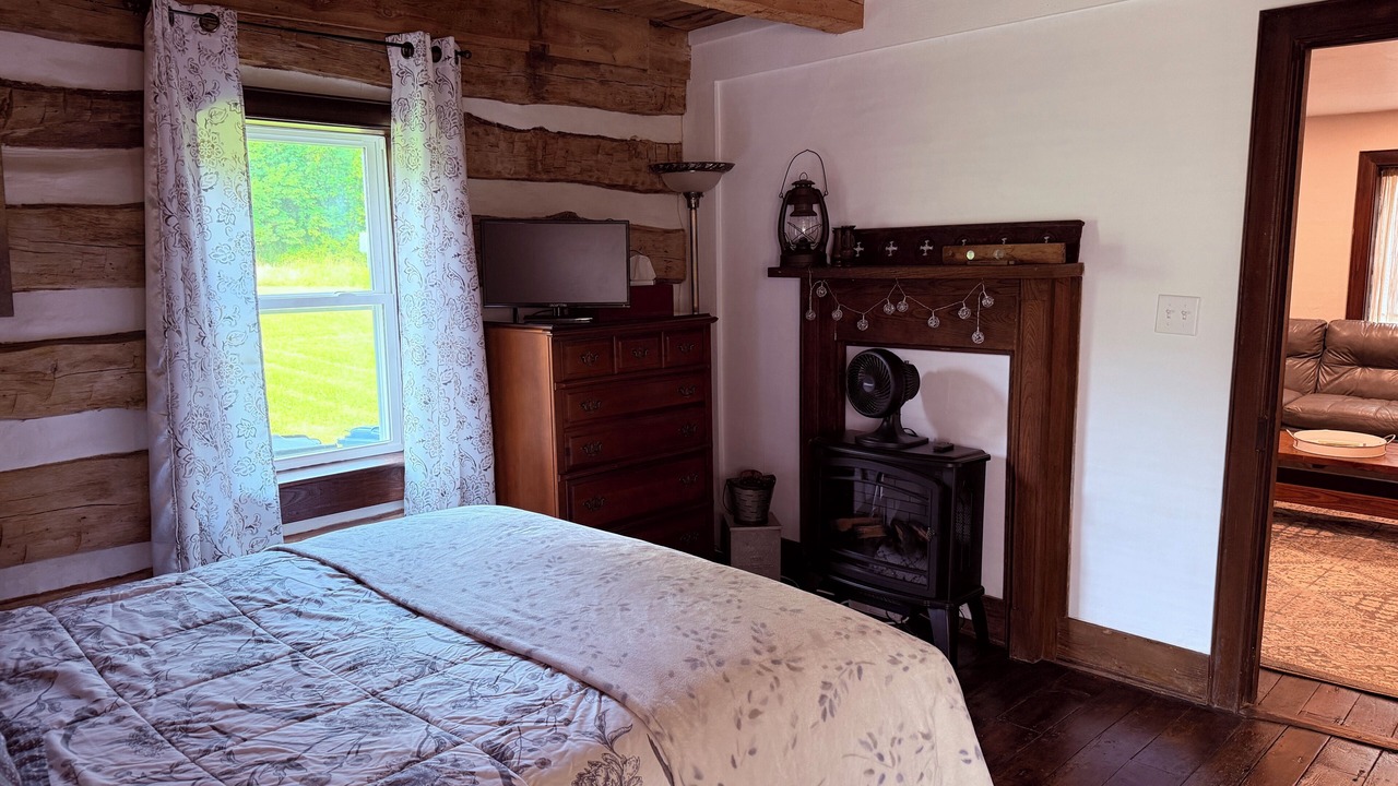 Photo of Bedroom in Orrtanna