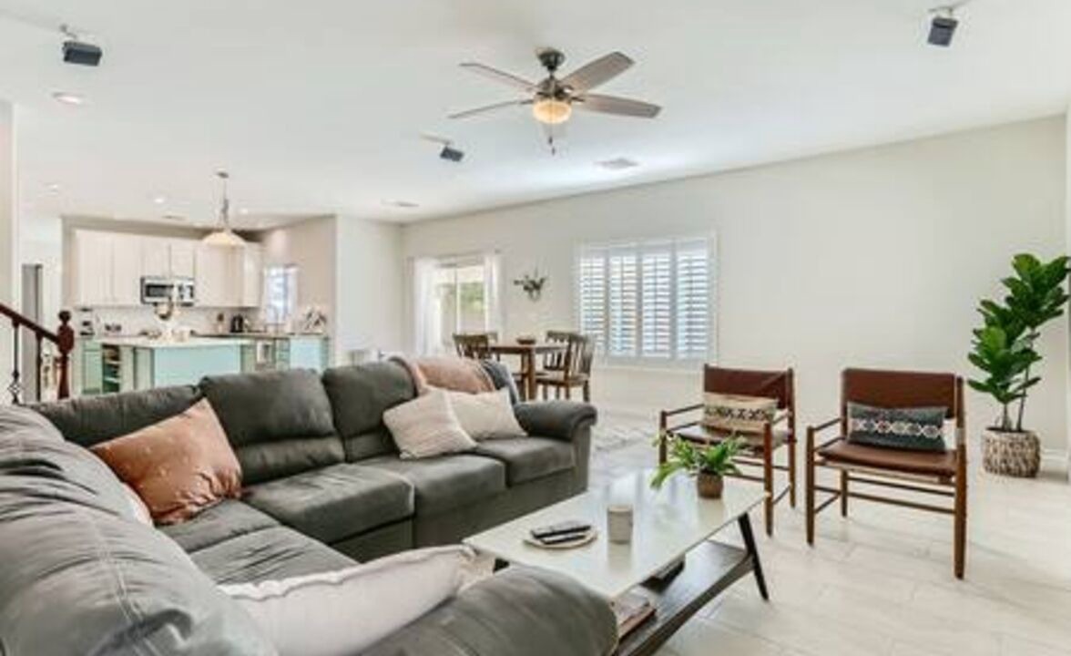 Photo of Livingroom in Rhodes Ranch
