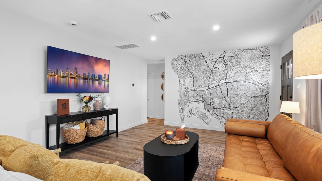 Photo of Livingroom in Clairemont