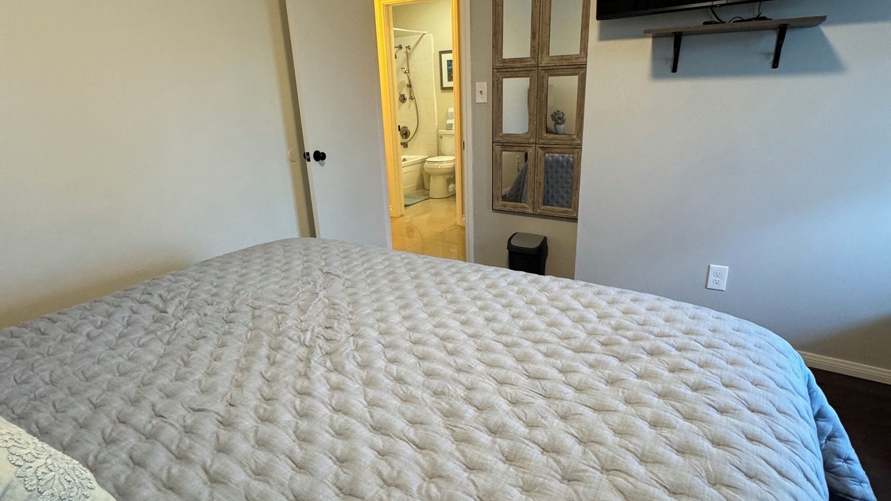 Photo of Bedroom in North Clairemont
