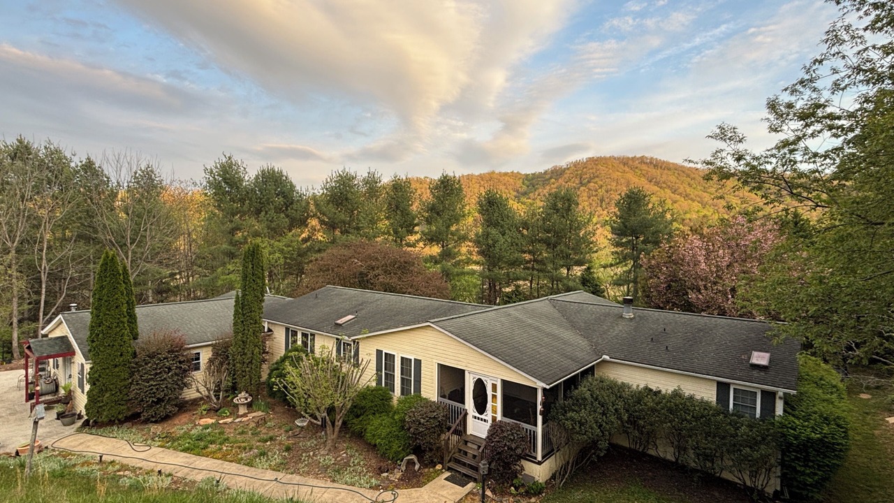 Photo of Outdoor in Horse Shoe