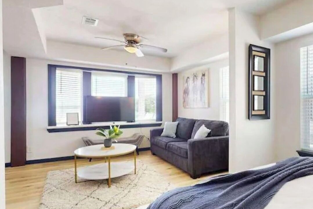 Photo of Livingroom in Barrett