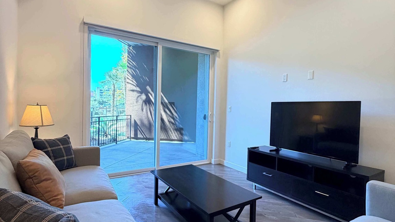 Photo of Livingroom in Mission Valley East