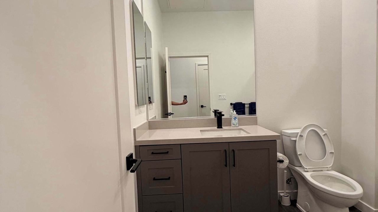 Photo of Bathroom in Mission Valley East