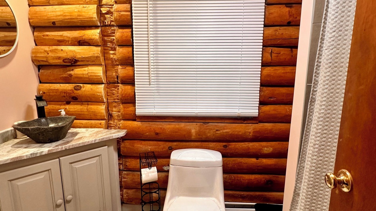 Photo of Bathroom in Johnsonburg
