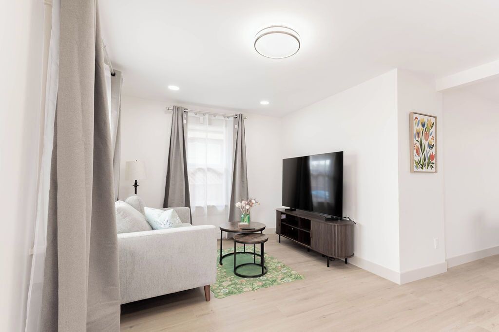 Photo of Livingroom in North Park