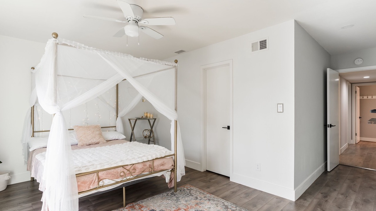 Photo of Bedroom in University City