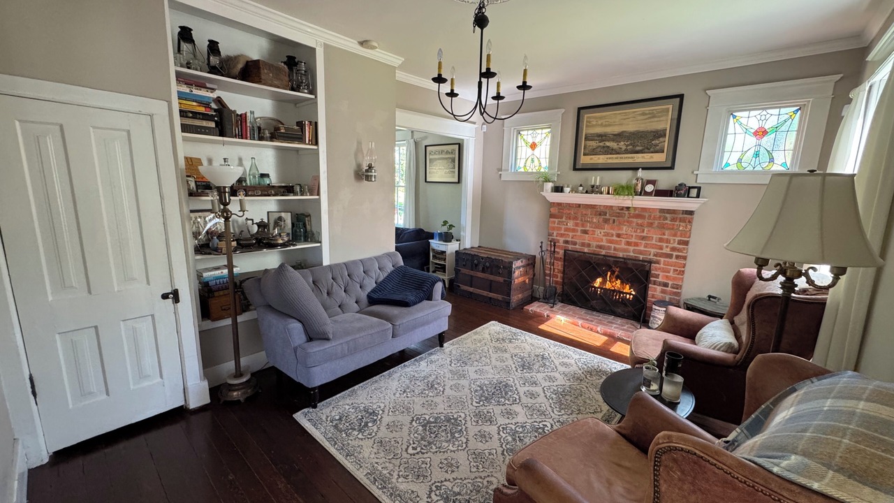 Photo of Livingroom in Snohomish