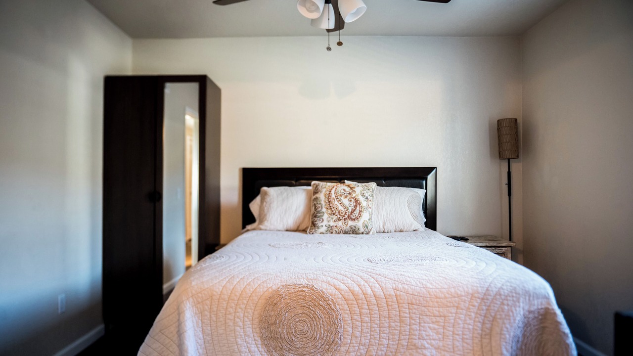 Photo of Bedroom in Spring Valley