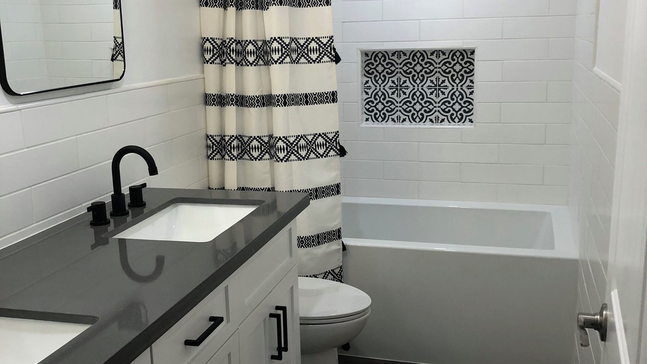 Photo of Bathroom in Allied Gardens