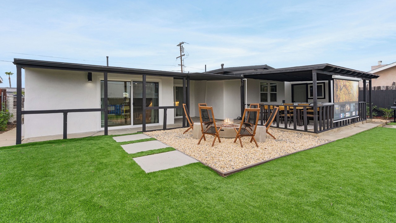 Photo of Outdoor in North Clairemont