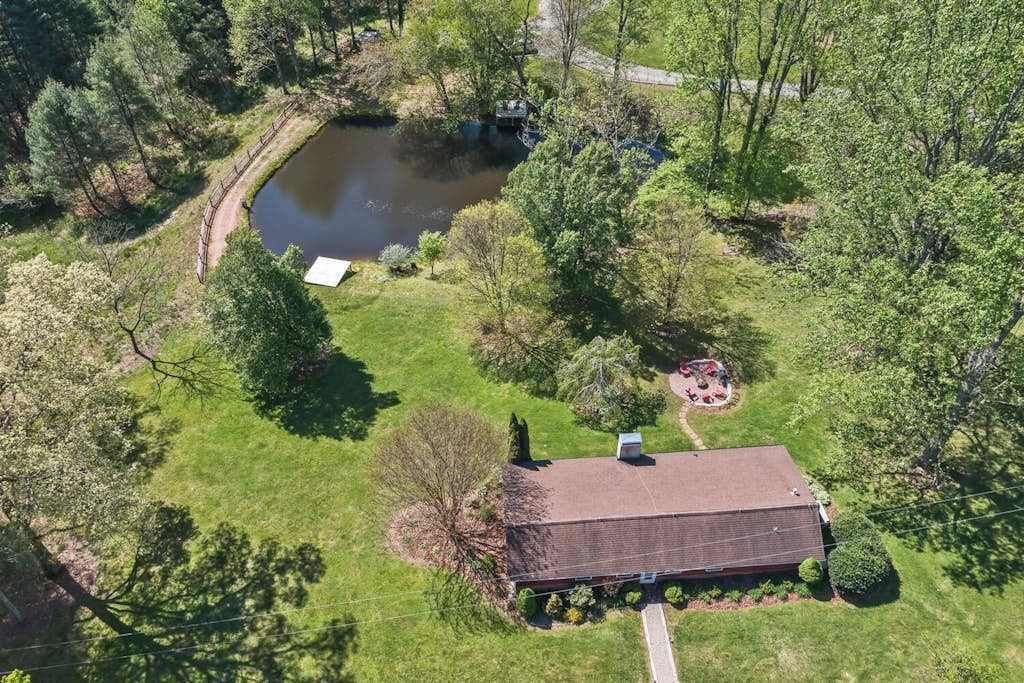 Photo of Outdoor in Horse Shoe