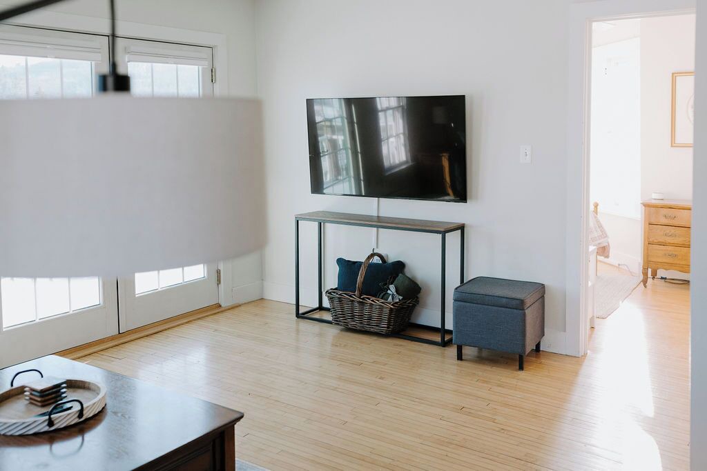 Photo of Livingroom in Taylors Falls