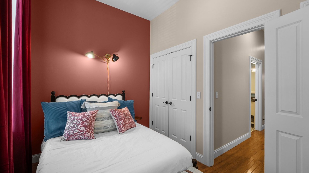 Photo of Bedroom in Soulard