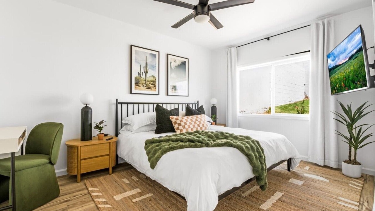 Photo of Bedroom in Mission Hills