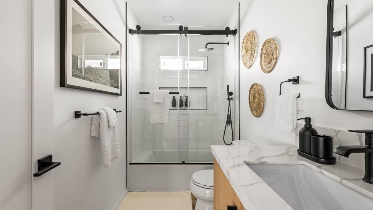 Photo of Bathroom in Mission Hills