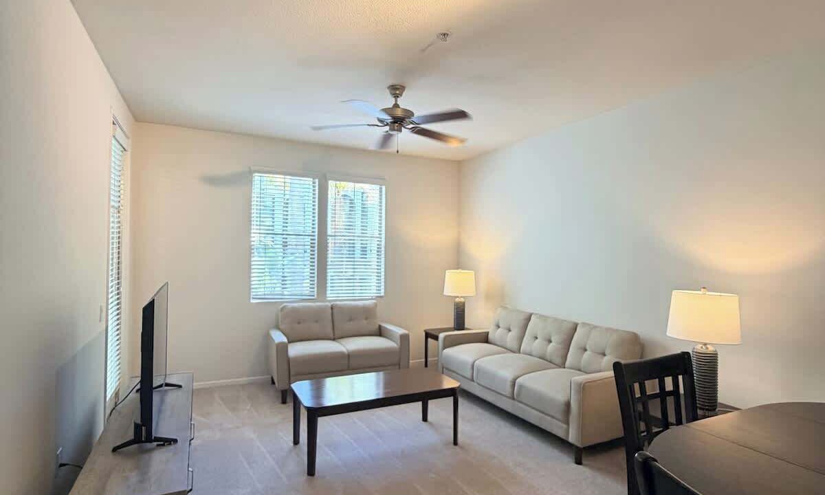 Photo of Livingroom in Mission Valley East